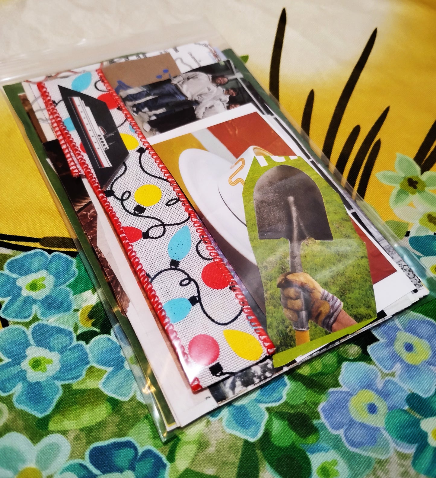 Mini Fun Collage and Ephemera Kit – Get Started Quick with 30+ Pieces for Junk Journaling